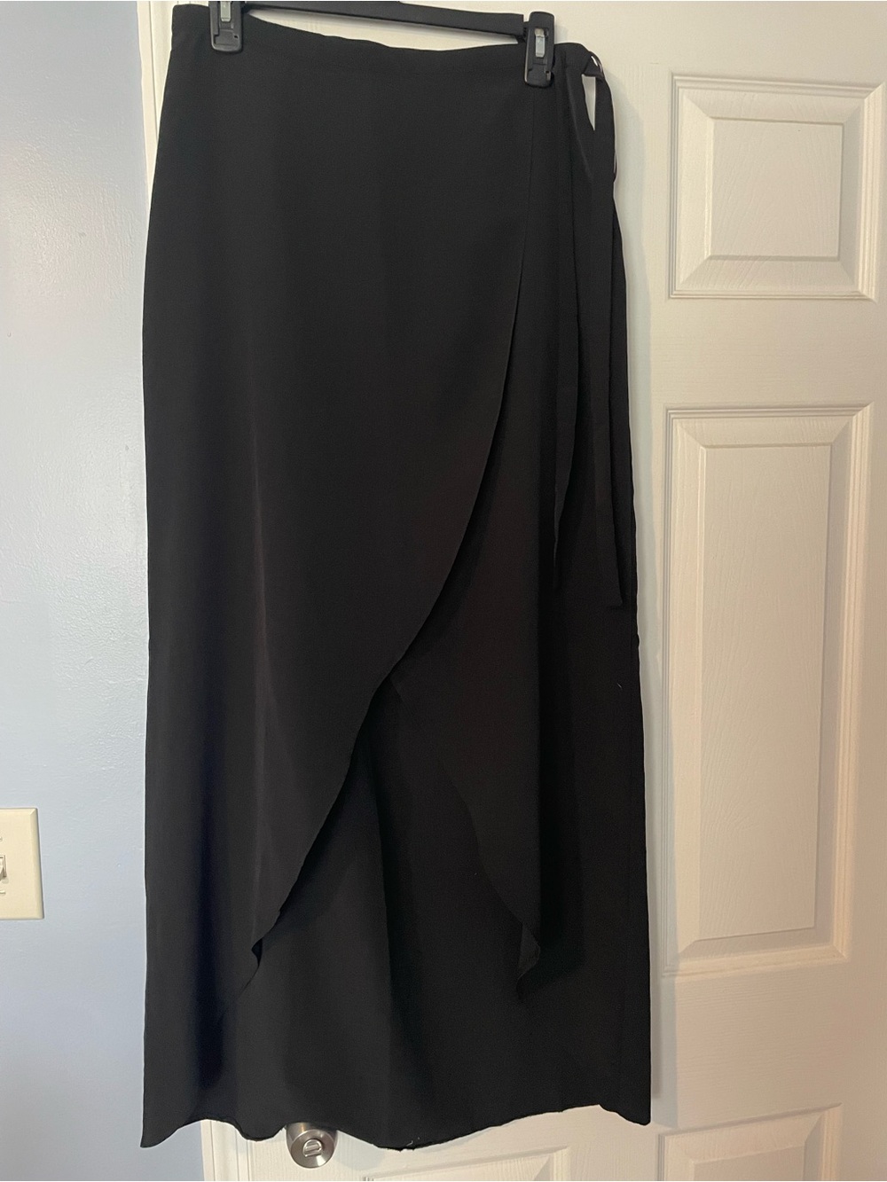 Black wrap skirt with tie waist from Topshop size US 8
